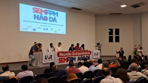 UPB realizou encontro com prefeitos de todas as regiões da Bahia