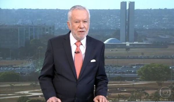 Alexandre Garcia é investigado pela AGU
