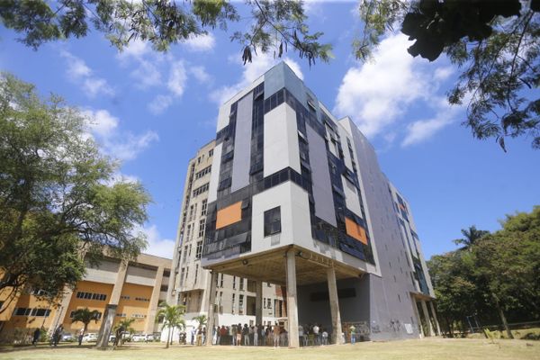Após 10 anos de obras, instituto da Ufba é inaugurado em Ondina