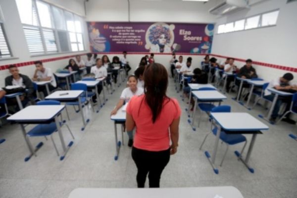 Governo convoca mais aprovados
