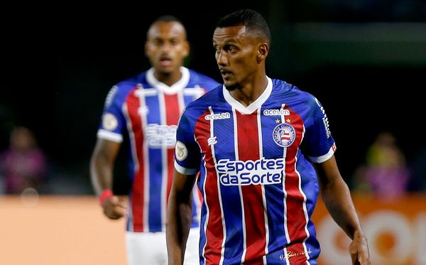 Rezende em partida do Bahia contra o Coritiba