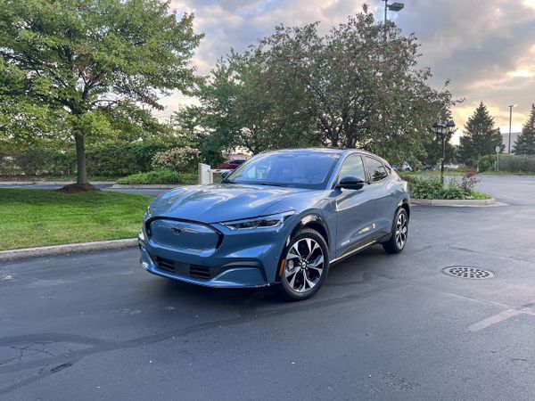 O elétrico Mustang Mach-E foi confirmado para o Brasil