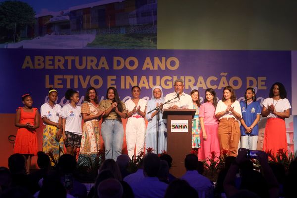 Mesmo sem conexão com o turismo, aula inaugural de Jerônimo em Amélia Rodrigues recebeu R$ 950 mil, pagos à campeã de verbas do órgão