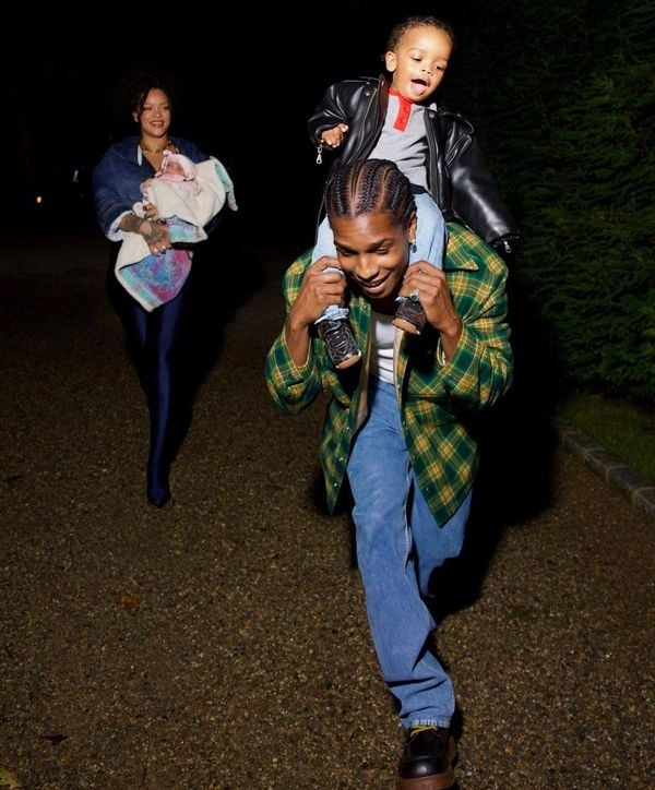 Rihanna e A$AP Rocky e os filhos