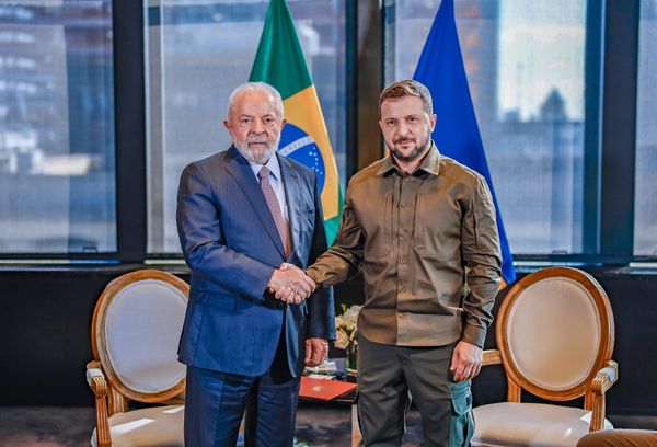 Lula durante encontro com o Presidente da Ucrânia, Volodymyr Zelensky, em Nova York