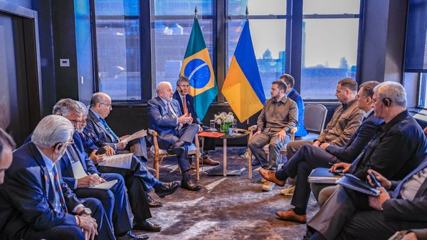 Encontro com o Presidente da Ucrânia, Volodymyr Zelensky
