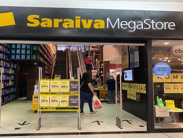 Imagem - 'Golpe da Saraiva': internautas denunciam postagem enganosa com o nome da livraria; entenda