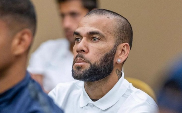 Daniel Alves está preso na Espanha desde janeiro