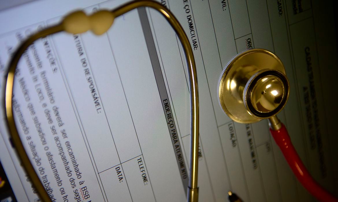 Saiba como deixar o plano de saúde mais barato