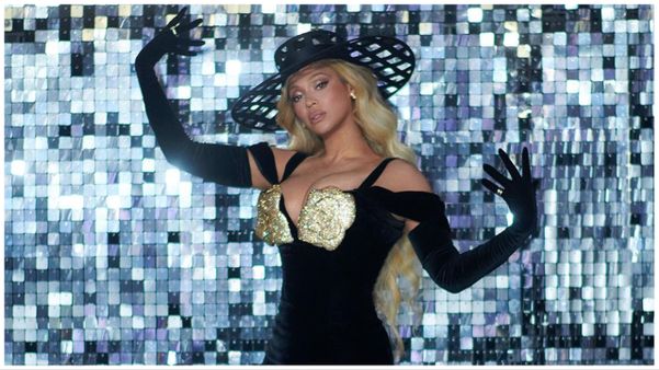 A cantora Beyoncé na Renaissance World Tour