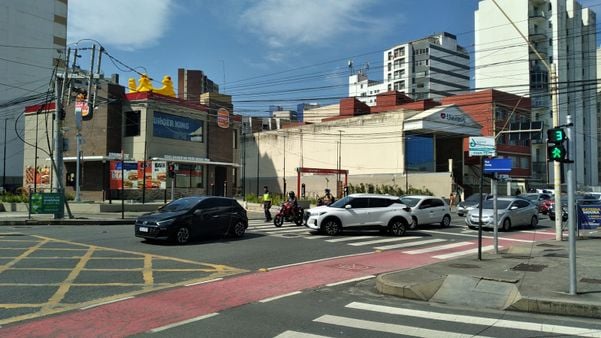 Confusão aconteceu na avenida Manoel Dias por Divulgação