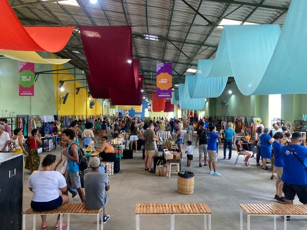 Galpão das Artes foi o mais concorrido local do evento, reservado exclusivamente para os estandes de comercialização dos produtos de artesanato, roupas, acessórios e objetos de decoração