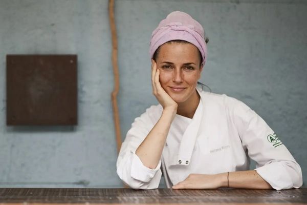 Helena Rizzo já foi eleita uma das melhores chefs do mundo