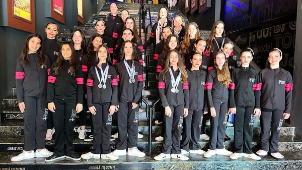 Bailarinas do BBT Academy of Art levaram 20 medalhas durante o Danzamerica 2023 