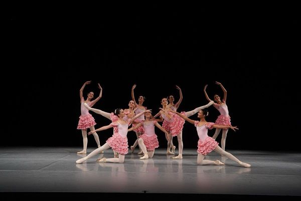 Bailarinas do BBT Academy of Art levaram 20 medalhas durante o Danzamerica 2023 
