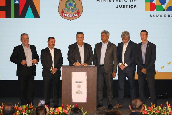 Ministério da Justiça e Governo da Bahia formalizaram atos e investimentos para combater crime organizado