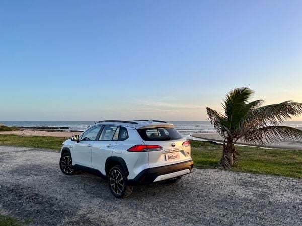 O Toyota Corolla Cross é o veículo híbrido mais emplacado no Brasil neste ano