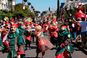 A Parada de Natal atrai visitantes de todo o país em dezembro
