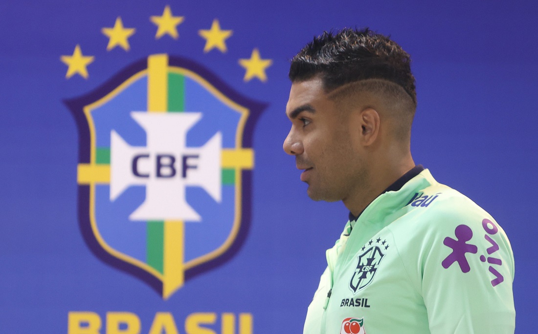 MEIO-CAMPISTA: Casemiro (Manchester United) por Vitor Silva/CBF