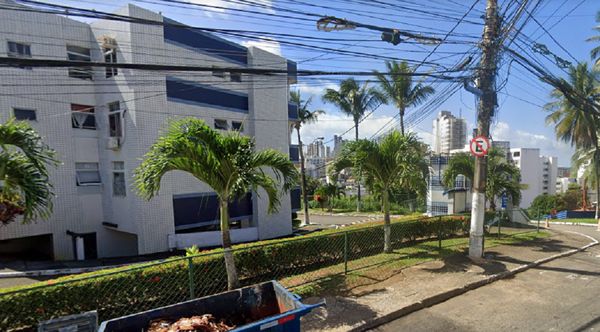 Rua Lemos Brito, na Barra