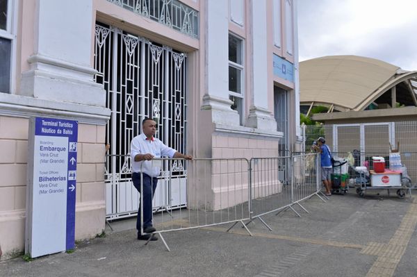 Terminal Náutico tem movimento tranquilo nesta quinta-feira