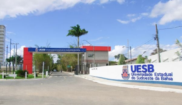 Fachada da Uesb