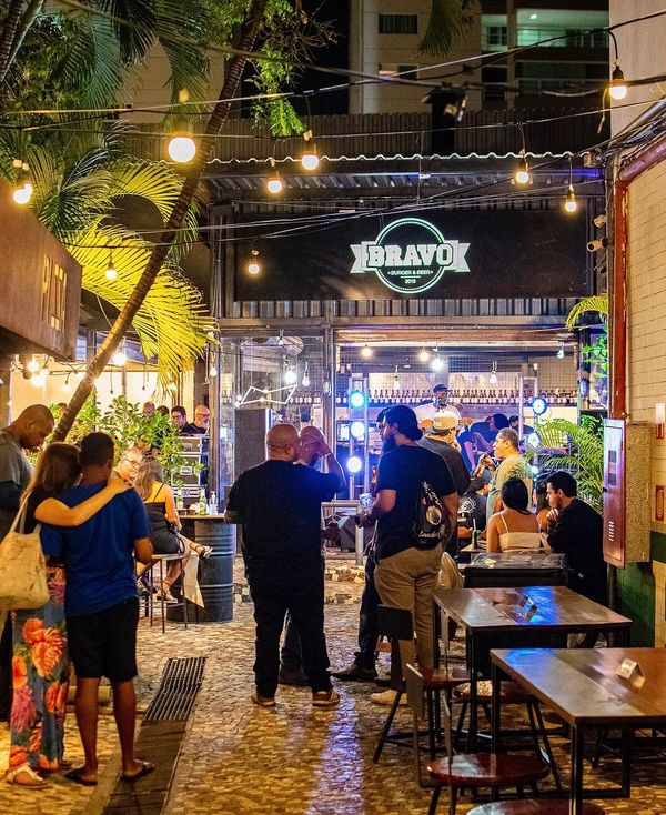 Bravo Burger, unidade da Barra