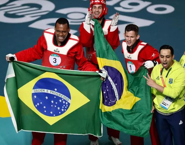 Brasil leva ouro no tae kwon do