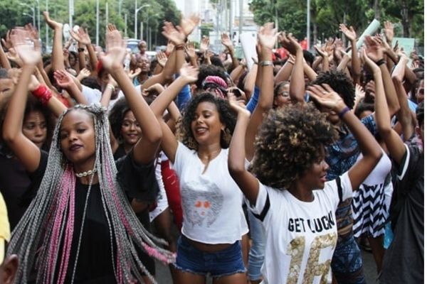 Salvador é a capital com mais mulheres no país
