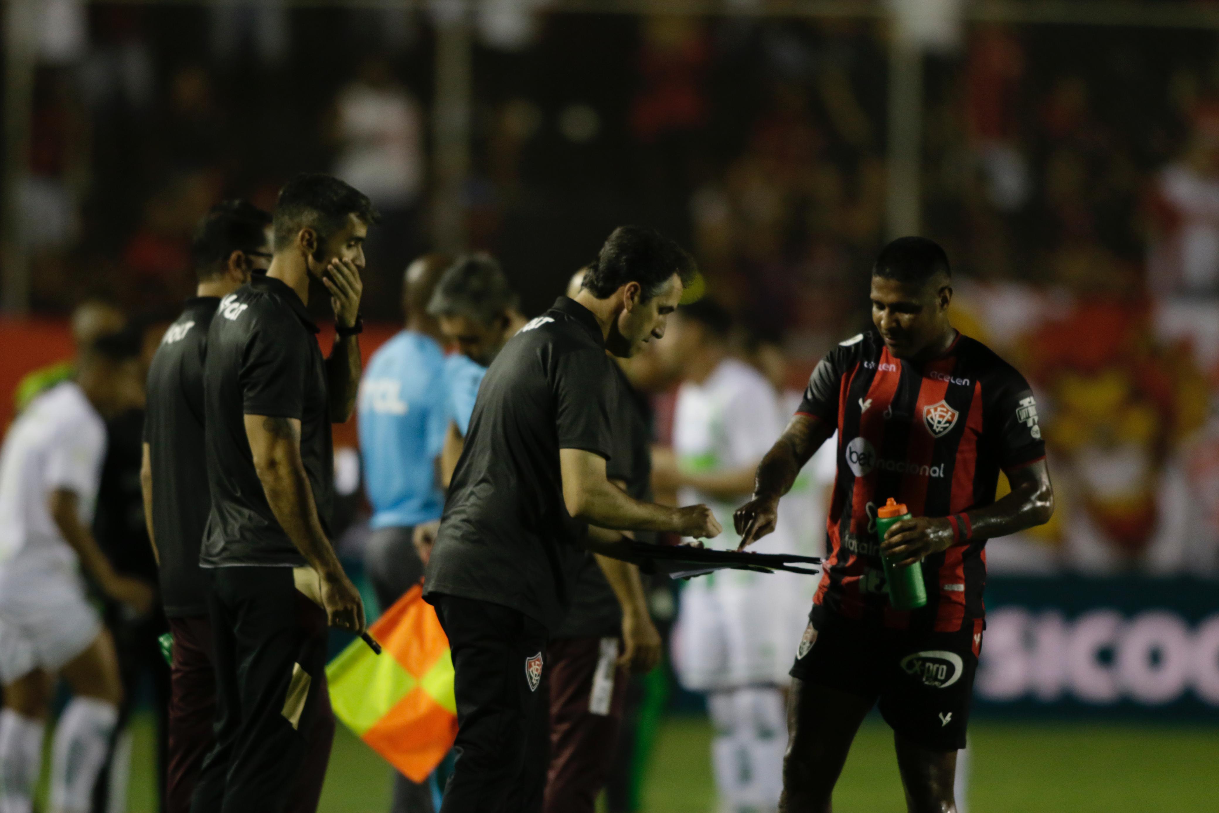 Vitória joga hoje no Barradão contra o Vitória da Conquista