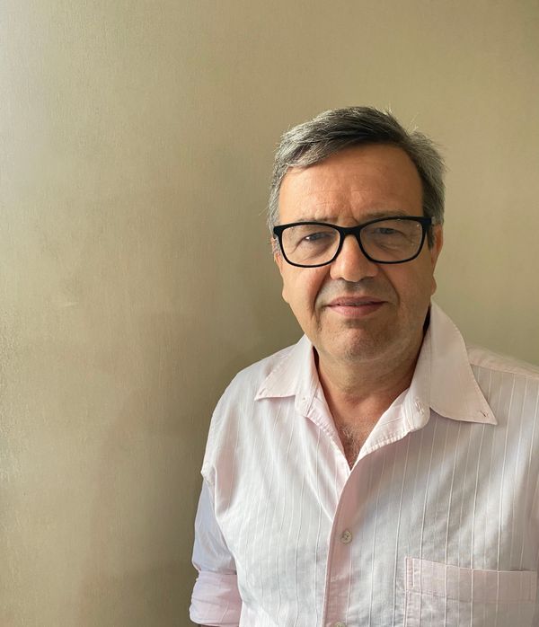 Marcus Gusmão, autor de Em Busca de Incertezas 