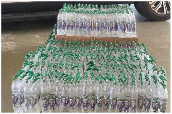 Homem é preso transportando mais de 500 frascos de ‘lança-perfume’ por Reprodução/GOV