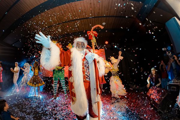 Parque Shopping Bahia inaugura Natal da Galinha Pintadinha