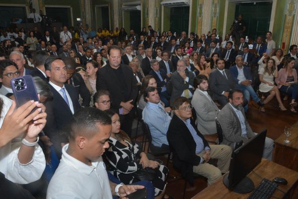 Evento lota plenário da Câmara 