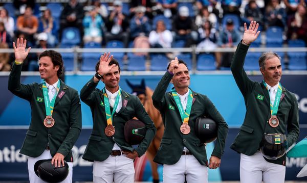 Equipe do Brasil ficou com bronze