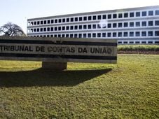 Imagem - MP do TCU pede suspensão do 'bônus' a ministros aprovado por tribunais superiores