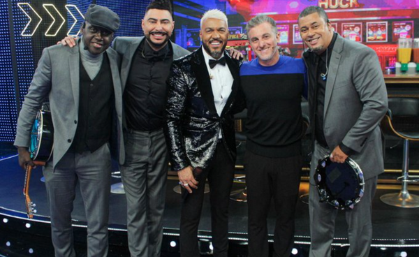 Banda Soweto retorna para turnê com cantor Belo