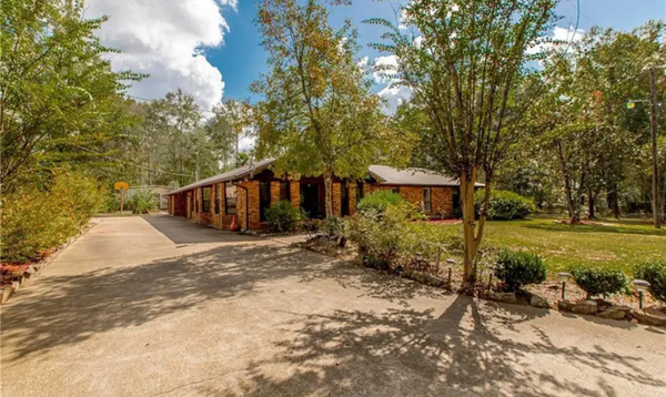 Casa da infância de Britney Spears por  Nicole Pittman / Reprodução