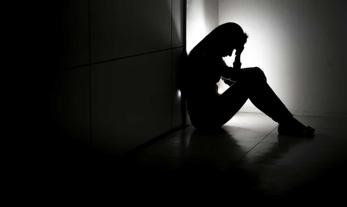 Estudo apónta hábitos depressivos entre adolescentes por Marcelo Camargo/Agência Brasil