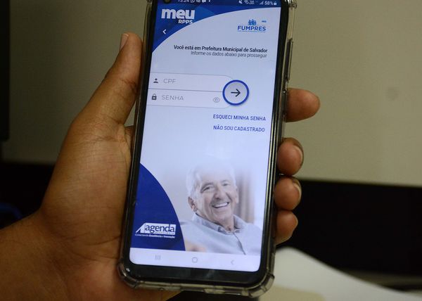 Recadastramento pode ser feito pelo celular ou computador