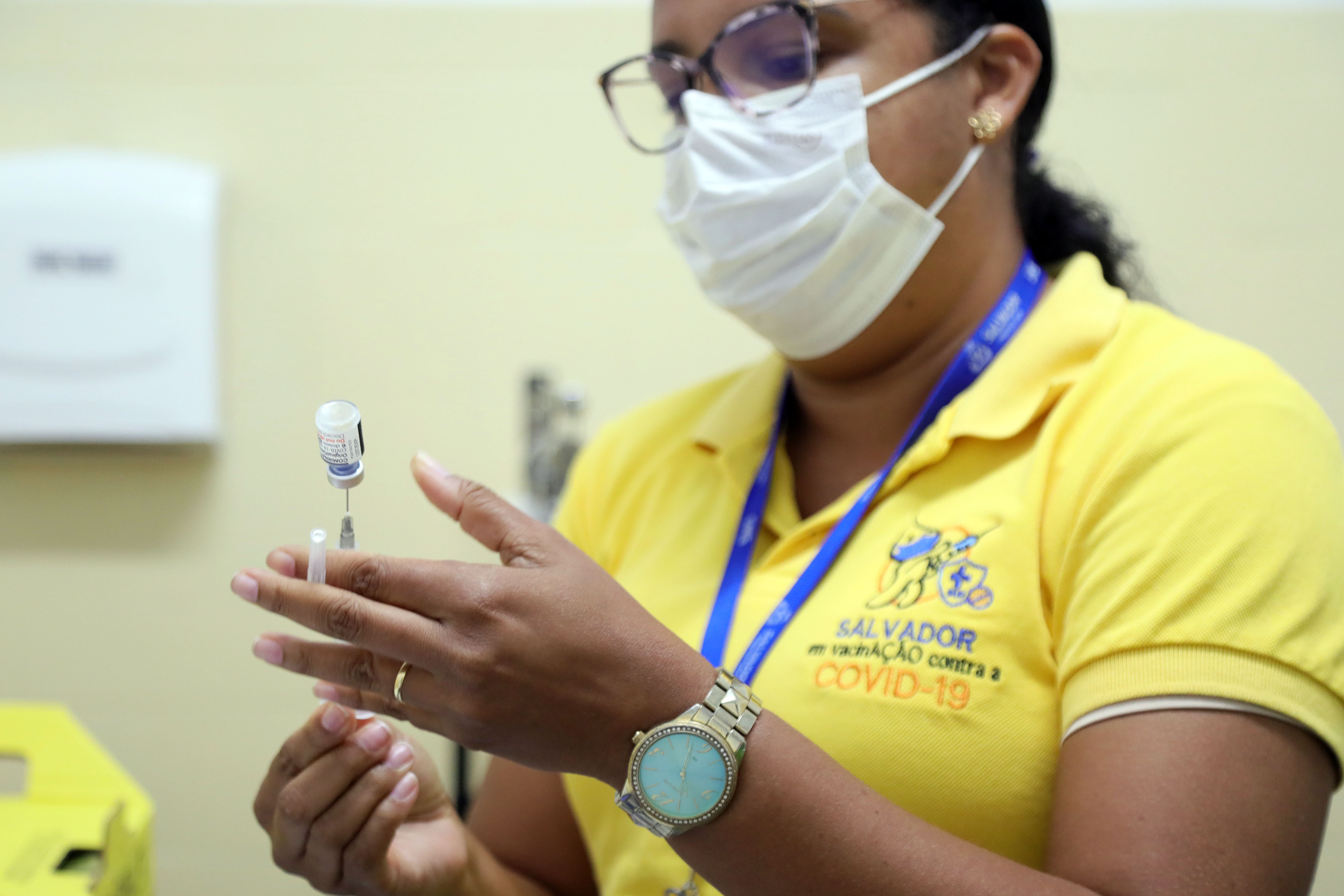 Material genético aplicado nas vacinas atua fora do núcleo das células por Bruno Concha/ Secom