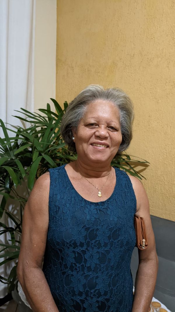 Maria das Graças, convive com diabetes há pelo menos 25 anos