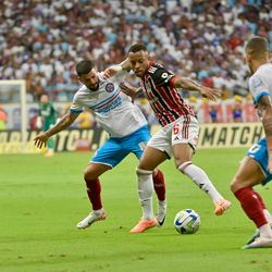 Imagem - Bahia sofre gol do São Paulo nos acréscimos e segue no Z4 do Brasileirão