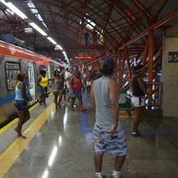 Imagem - Briga entre passageiros do  metrô de Salvador termina com um ferido