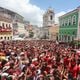 Imagem - Calor fez pessoas passarem mal durante festa de Santa Bárbara