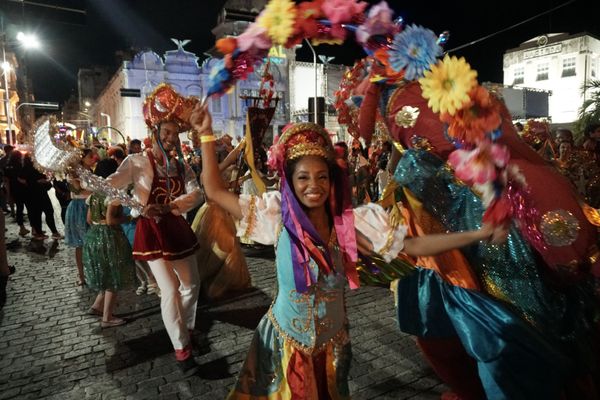 Parada Natalina abre programação de Natal em Salvador