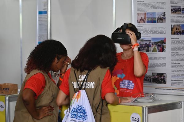 Estão sendo montados 492 stands distribuídos nos anéis internos da Arena Fonte Nova