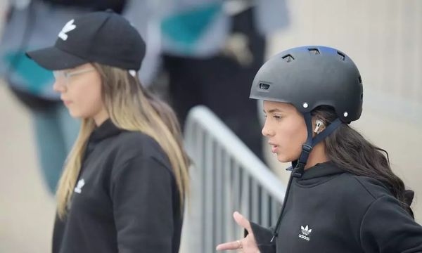 Rayssa Leal e Pâmela Rosa representam o Brasil no Mundial de Skate