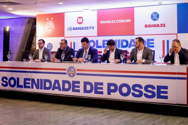 posse ferretti por MAURICIA DA MATTA