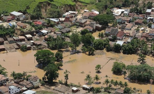 As chuvas intensas atingiram o sul da Bahia em 2021 e moradores temem repetição da tragédia